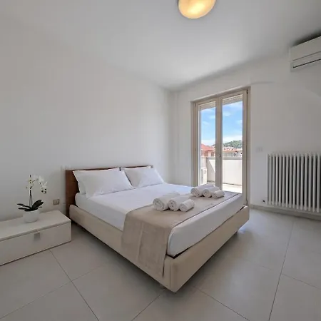 Апартаменты -vista Mare E Colli- Wifi Ac Terrazza 5 Posti
