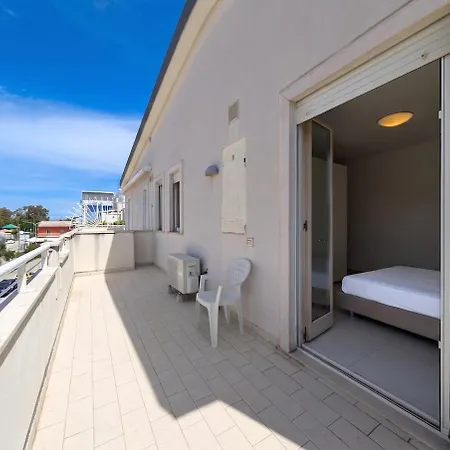 Apartment -vista Mare E Colli- Wifi Ac Terrazza 5 Posti *